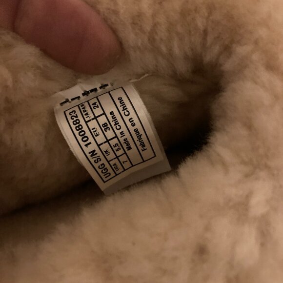 UGG PATTEN Shearling Cuff Chestnut Brown Leather Boots US 7. 1008823 - Picture 6 of 9